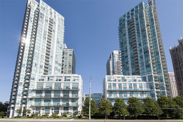 Citygate II at 220 Burnhamthorpe Road West, Mississauga