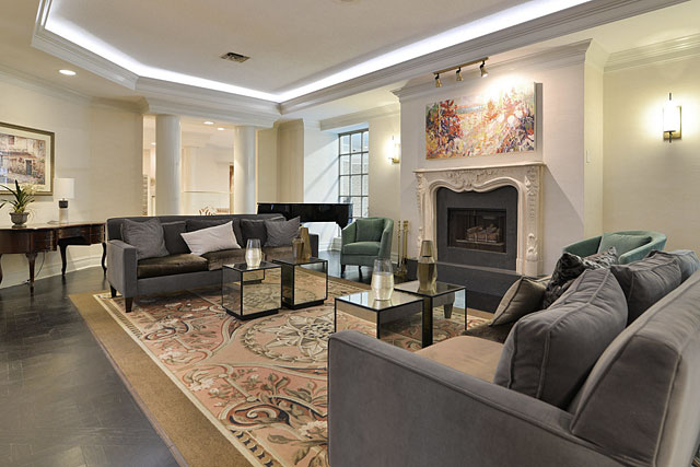 Lounge Area