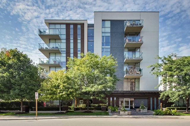 Regatta III Condos at 70 Port Street East in Port Credit, Mississauga